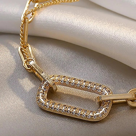 Rhinestone Decor Bracelet - Picture 2 of 4